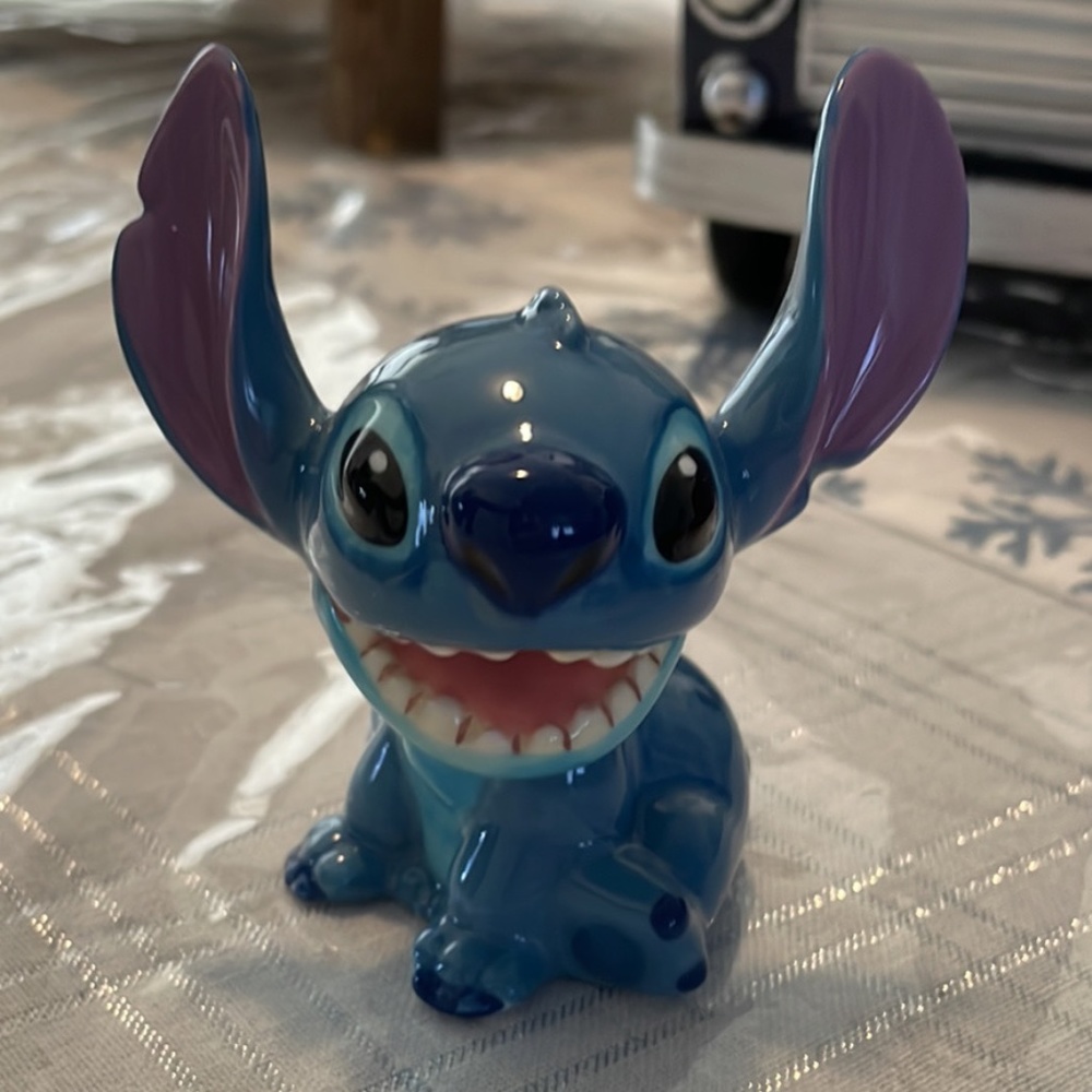Disney figurine